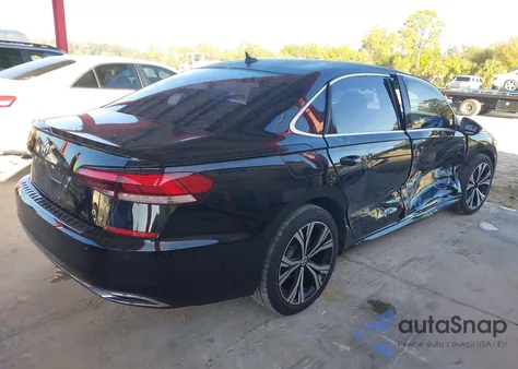 2020 Volkswagen Passat 2.0T Sel z USA, uszkodzony, nr VIN 1VWCA7A31LC020544